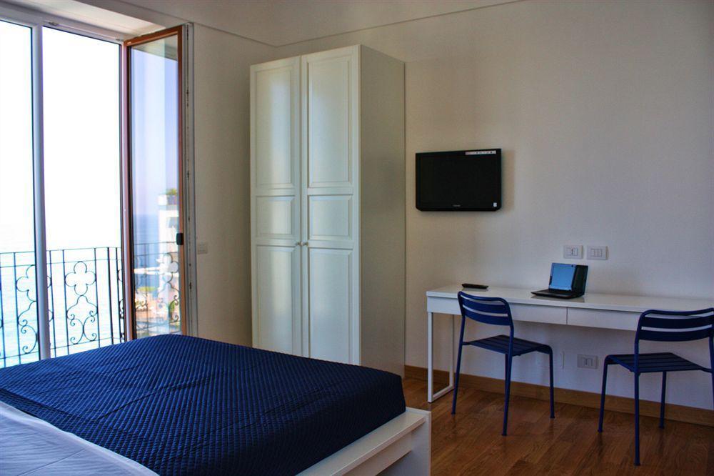 Capri Inn Luaran gambar