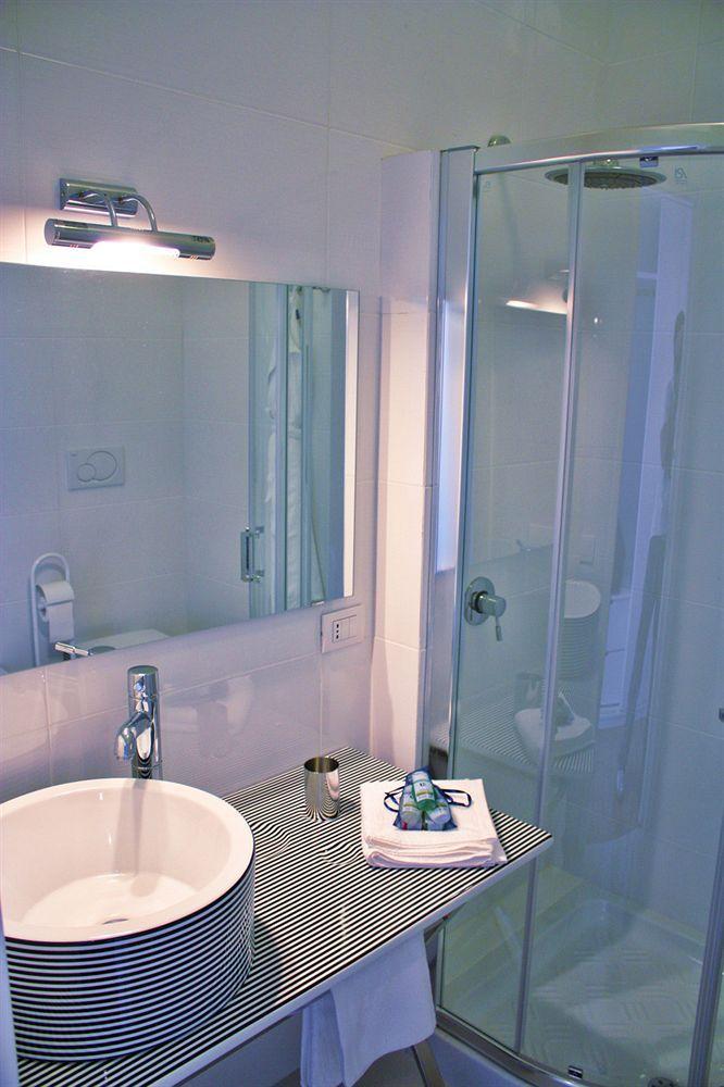 Capri Inn Luaran gambar