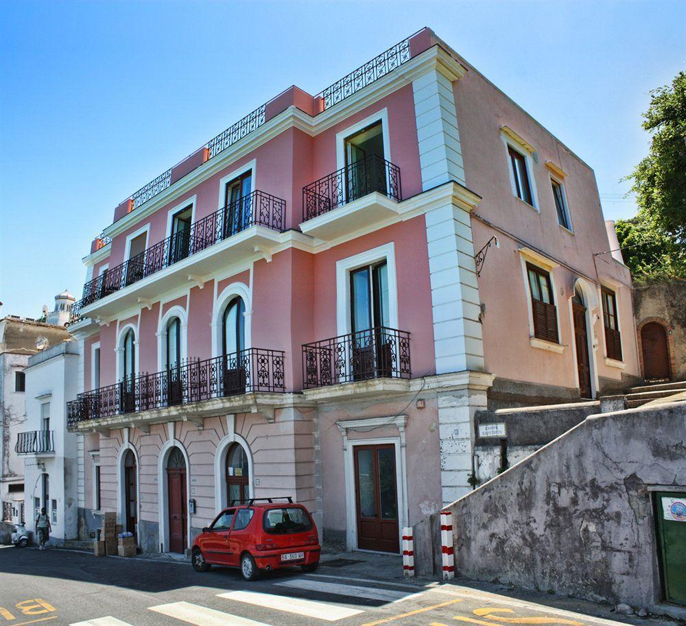 Capri Inn Luaran gambar
