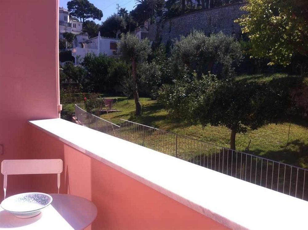 Capri Inn Luaran gambar