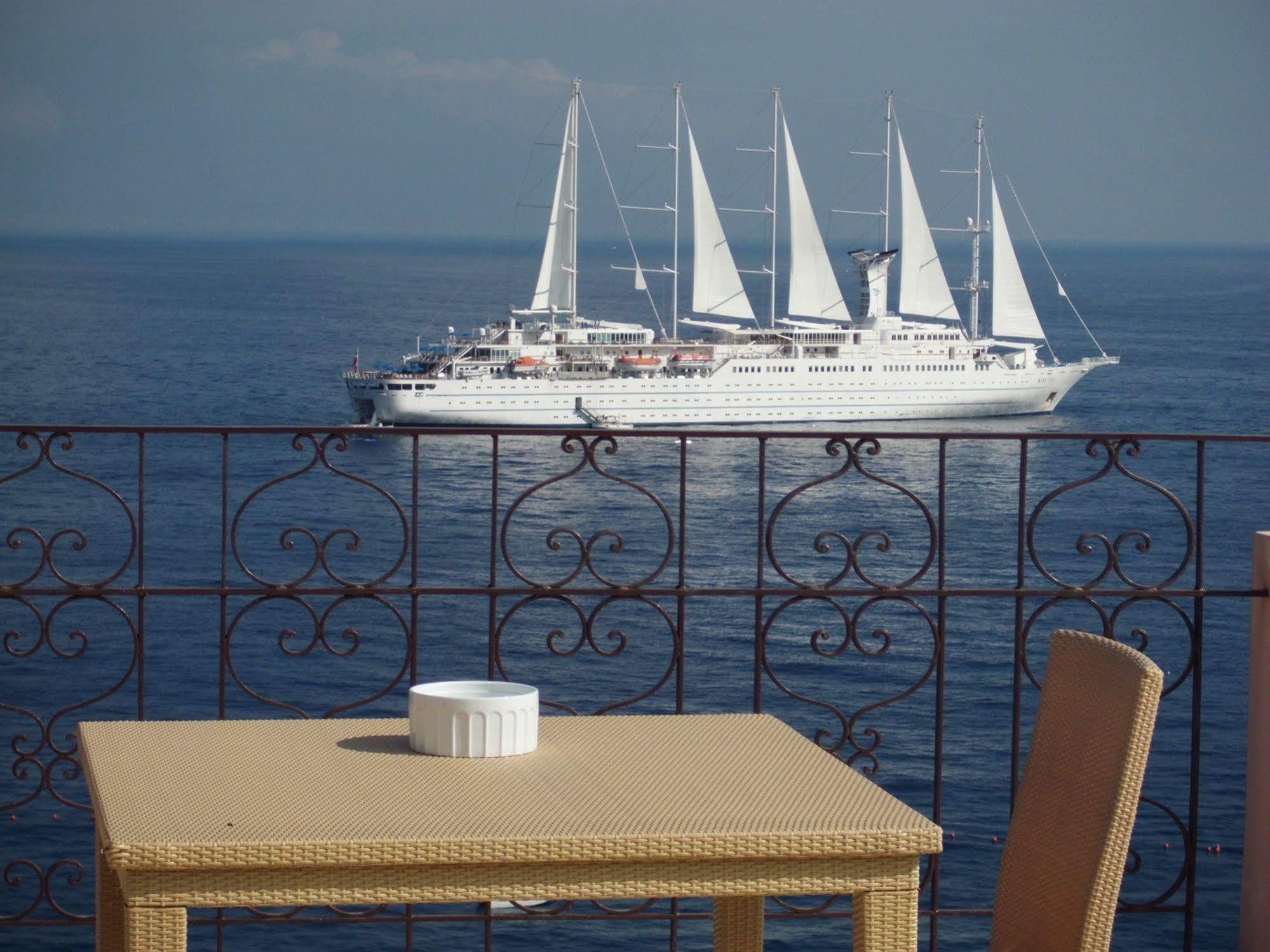 Capri Inn Luaran gambar