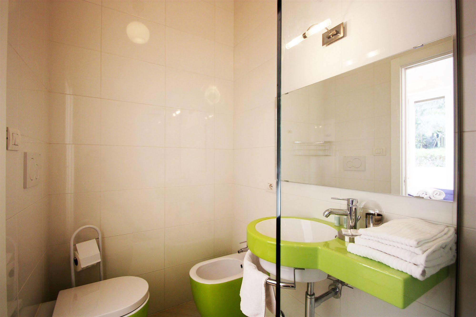 Capri Inn Luaran gambar